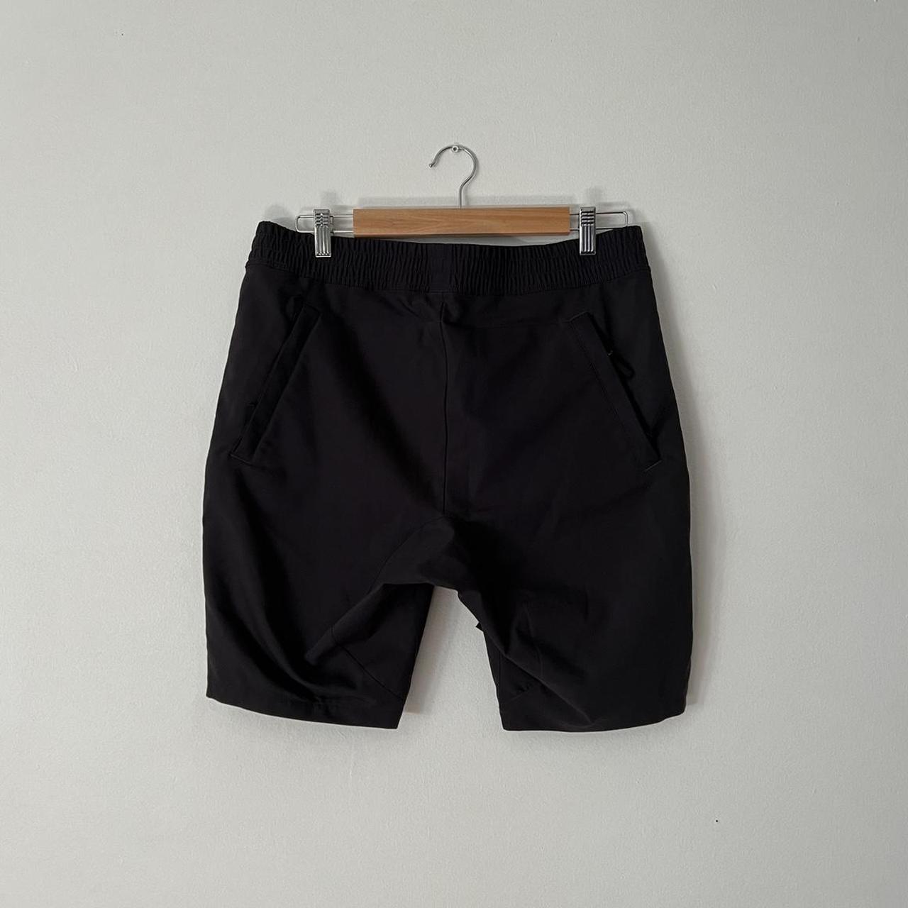 nikelab aae shorts