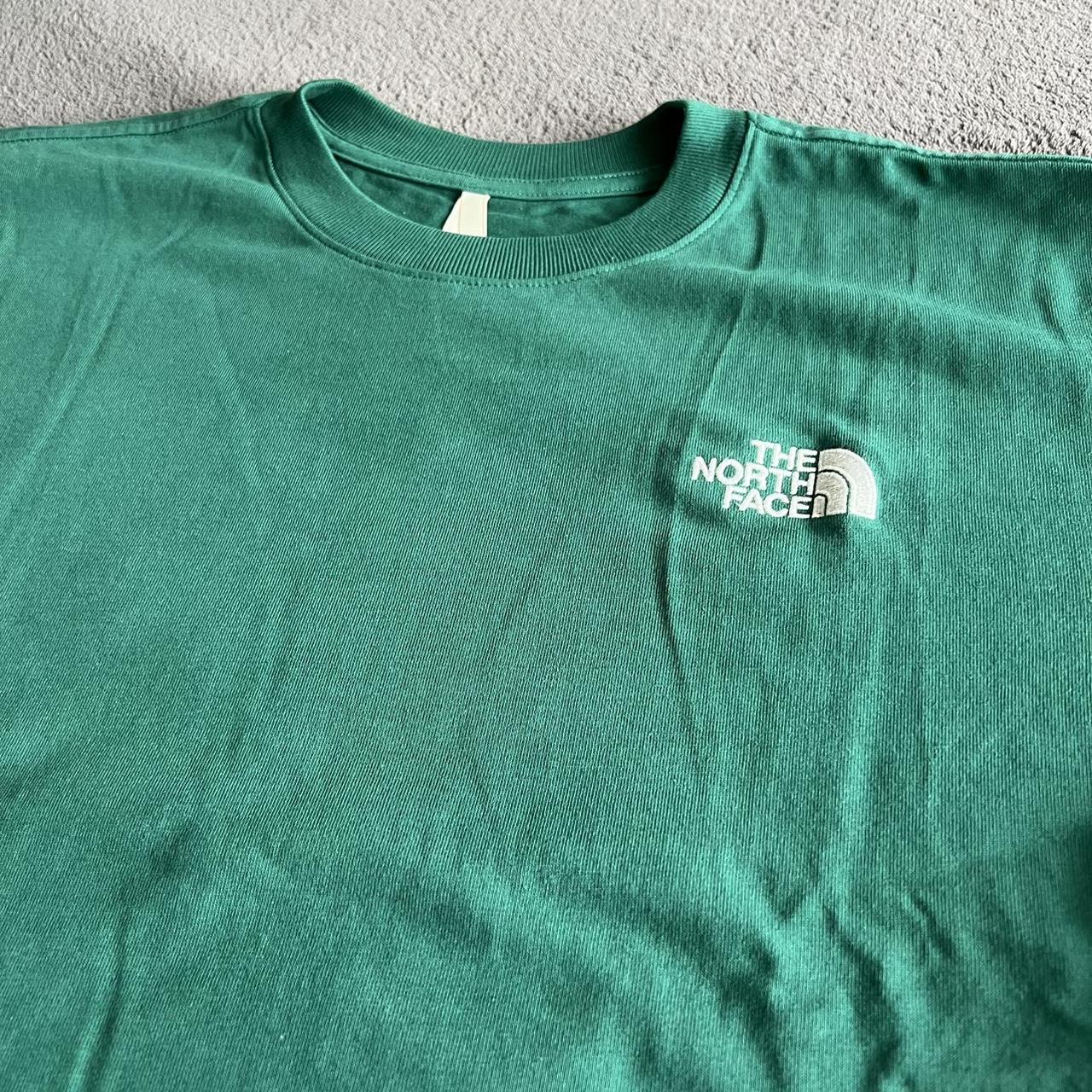 The North Face Men's Green T-shirt | Depop