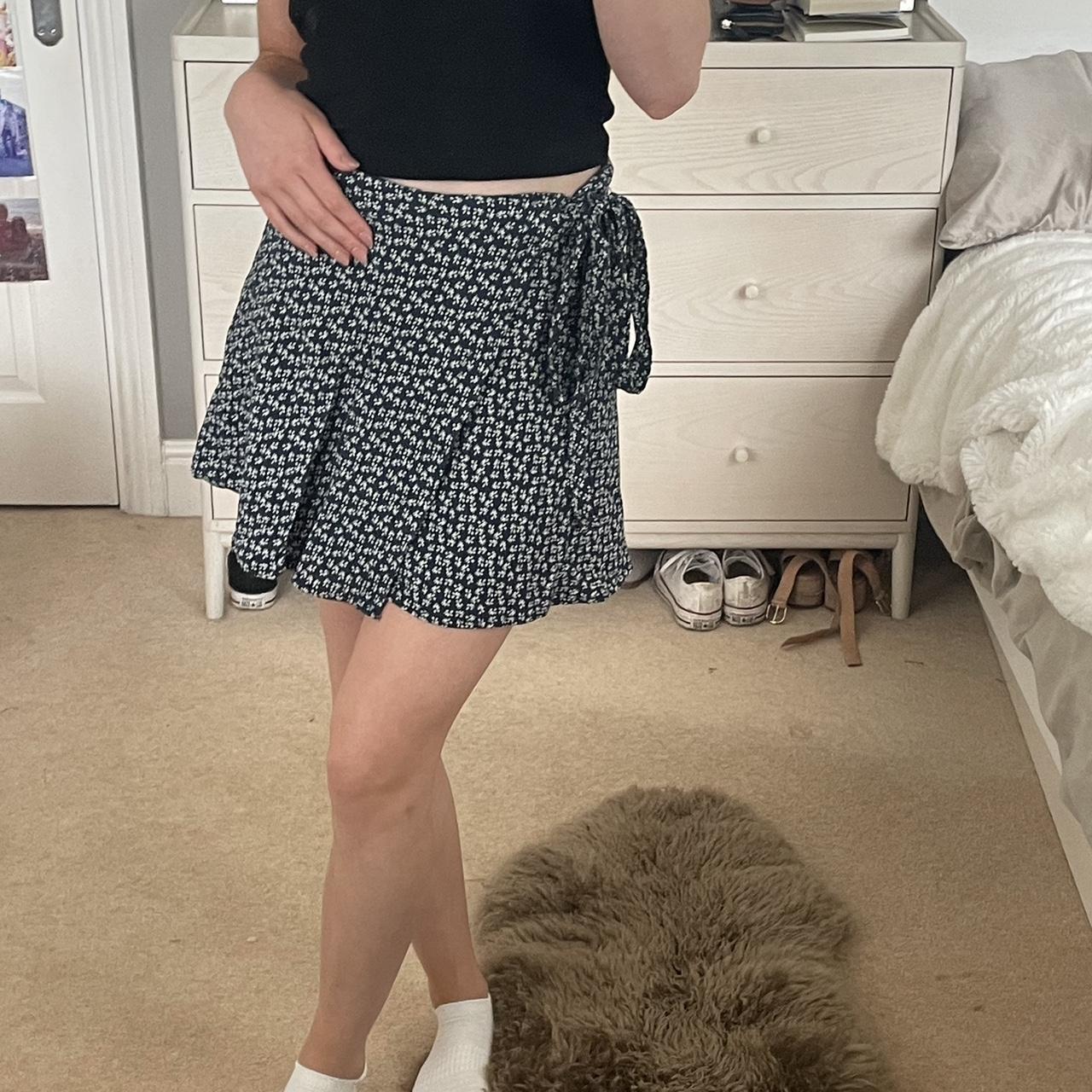 Brandy Melville floral wrap skirt Perfect... Depop