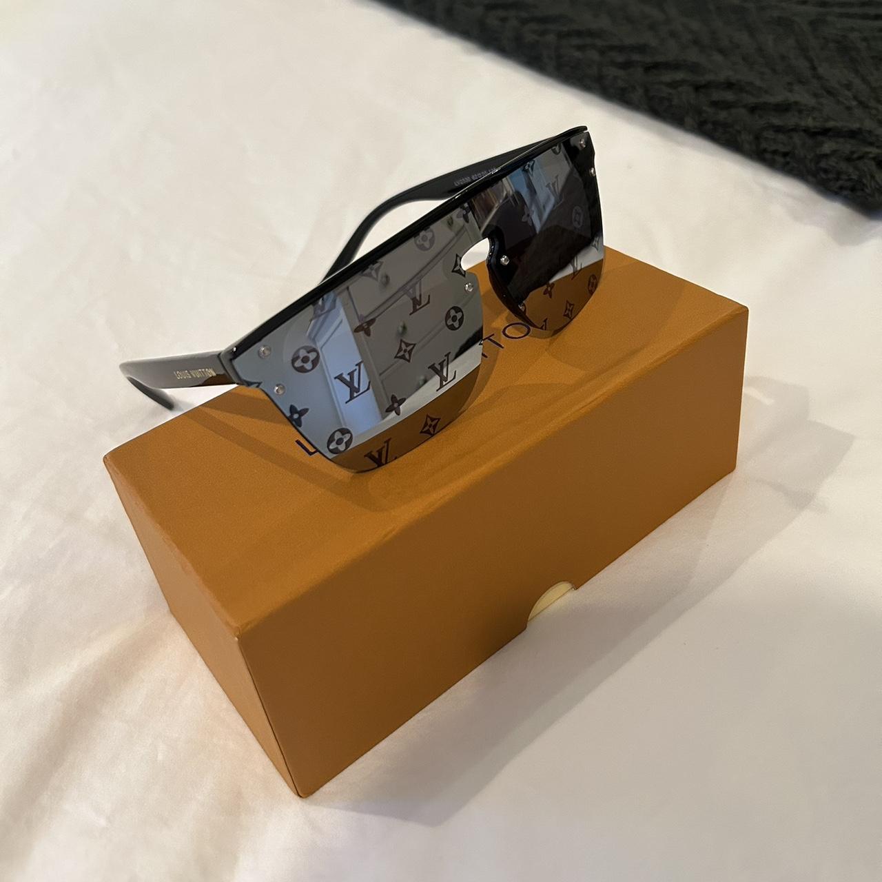 Louis Vuitton Women's Sunglasses Depop