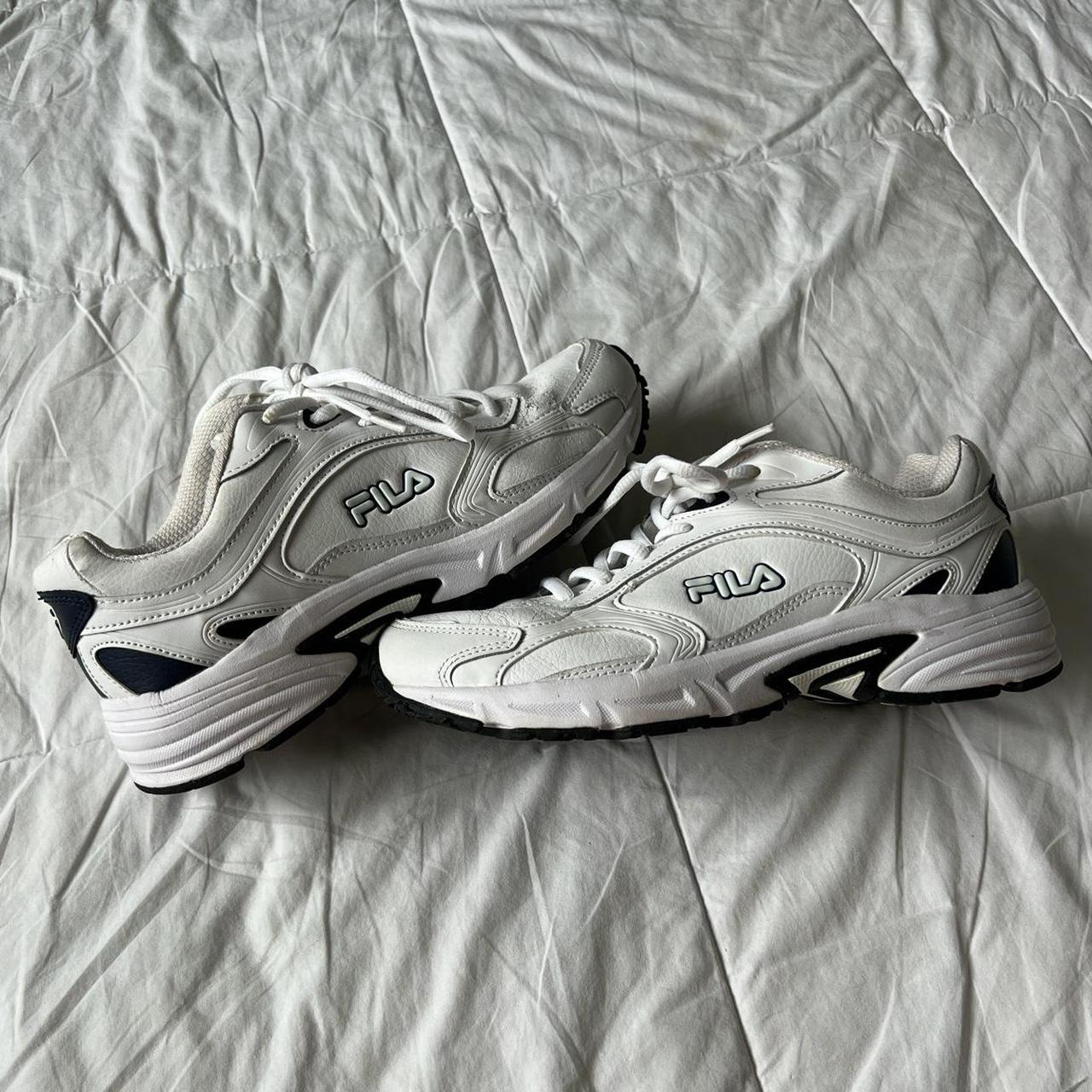 white and blue filas