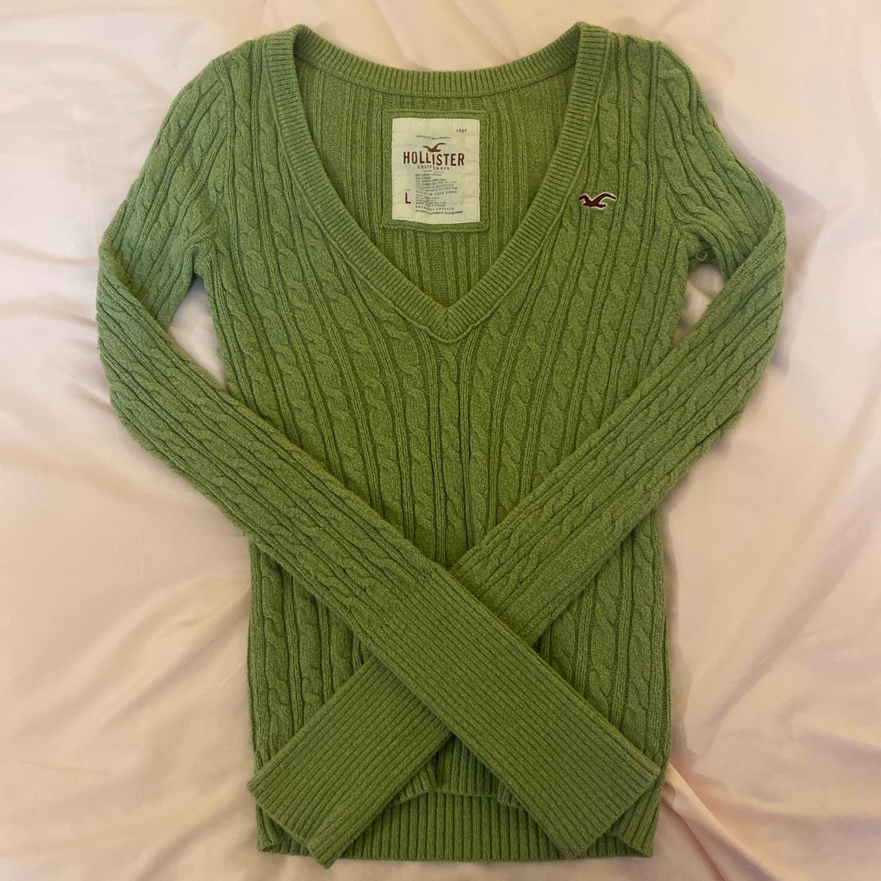 Hollister hot sale green sweater