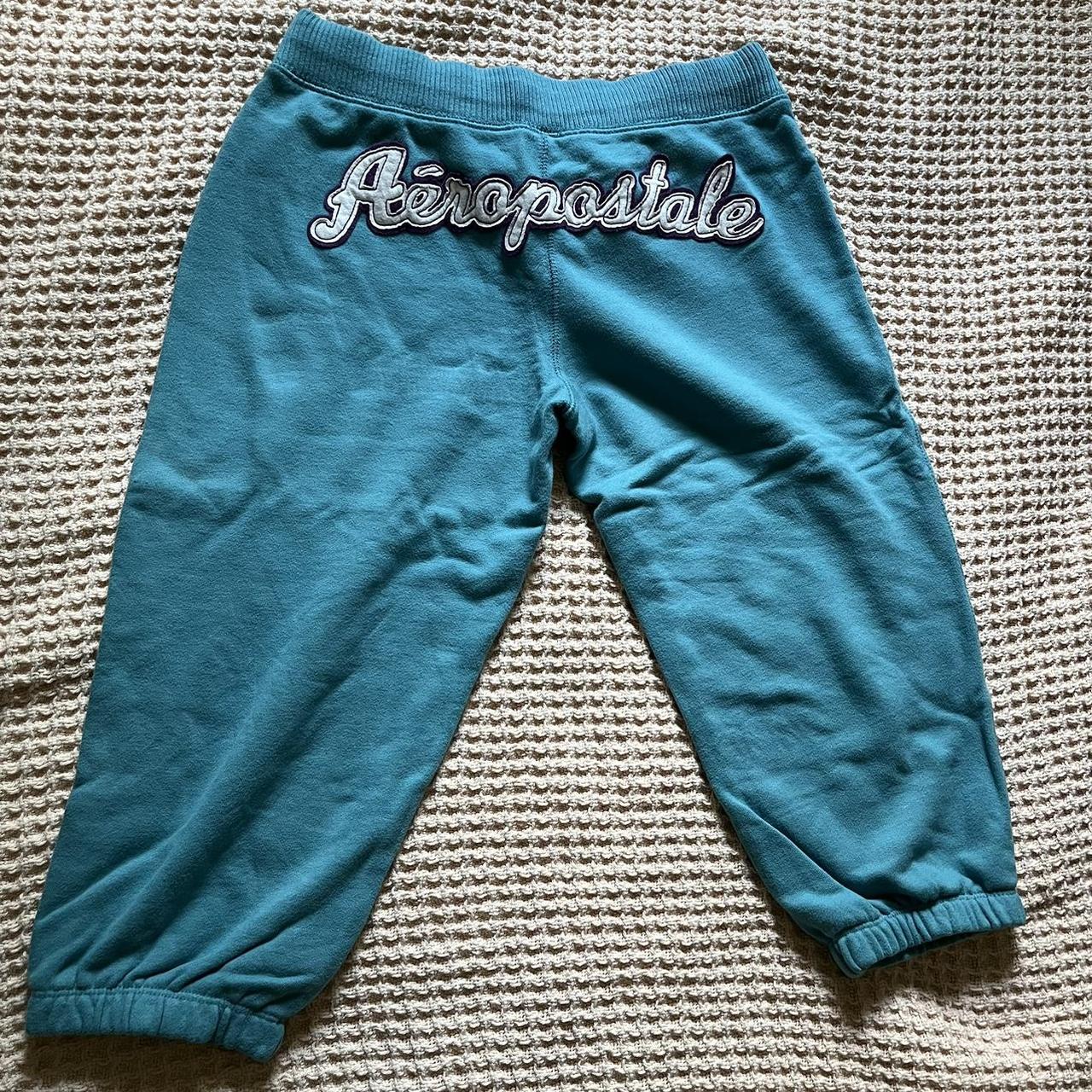 Vintage Y2K Aeropostale blue capri sweats Size - Depop