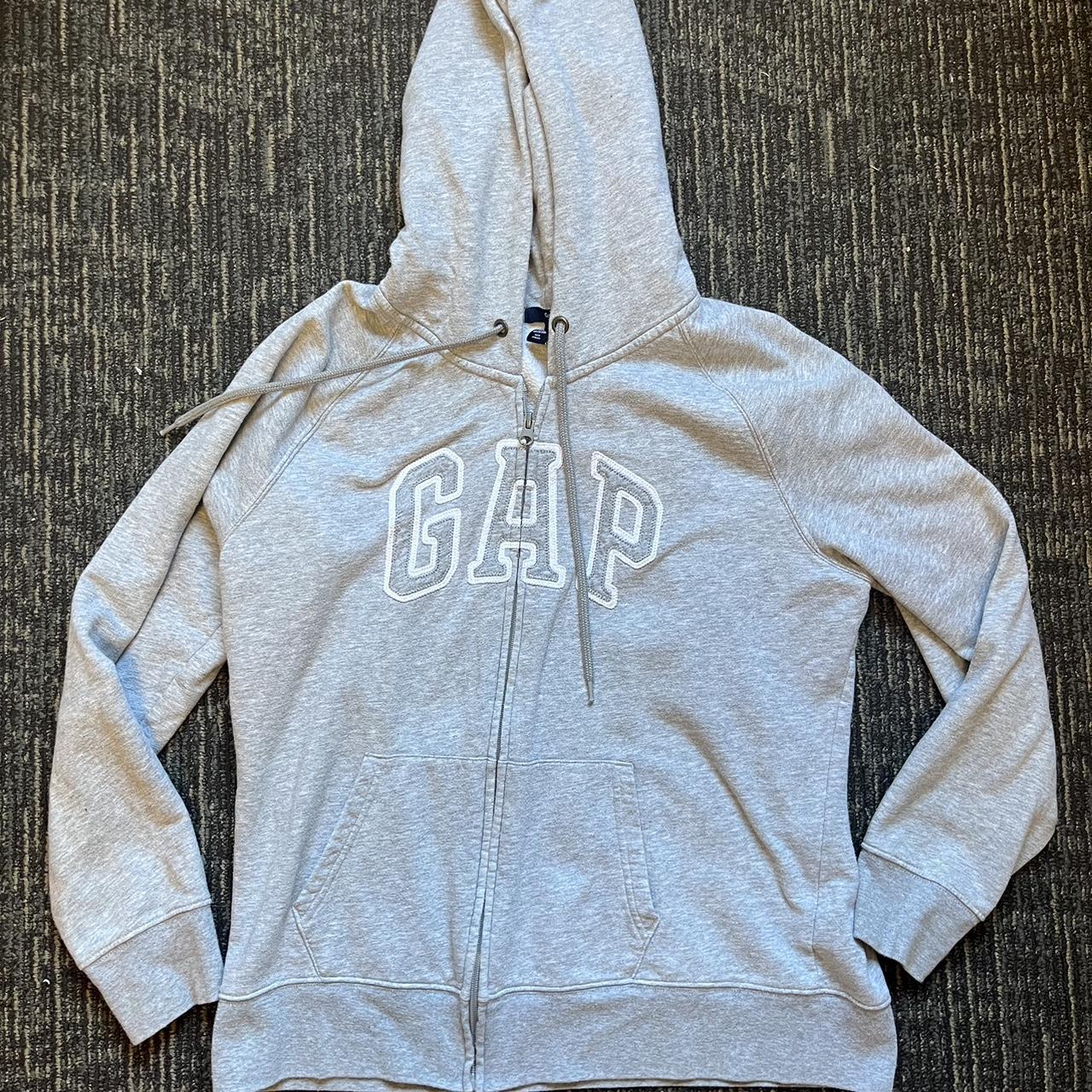 Grey gap hoodie, size xl! - Depop