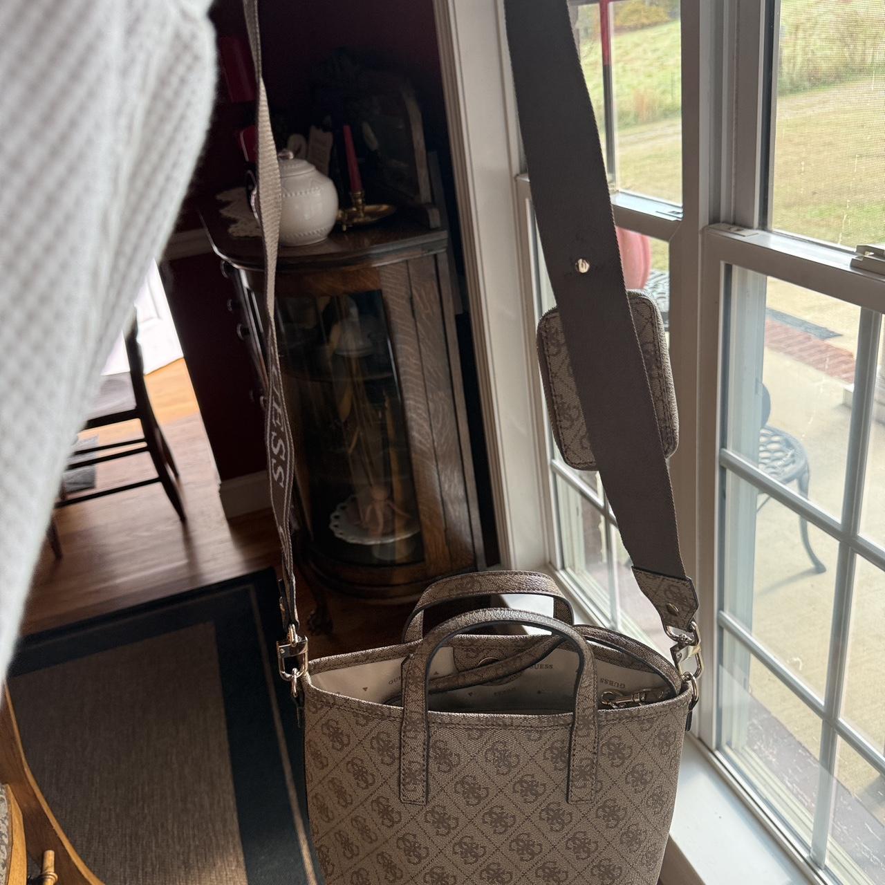 Guess Women's Bag - Brown/Tan – Guess purse New b… - image 3