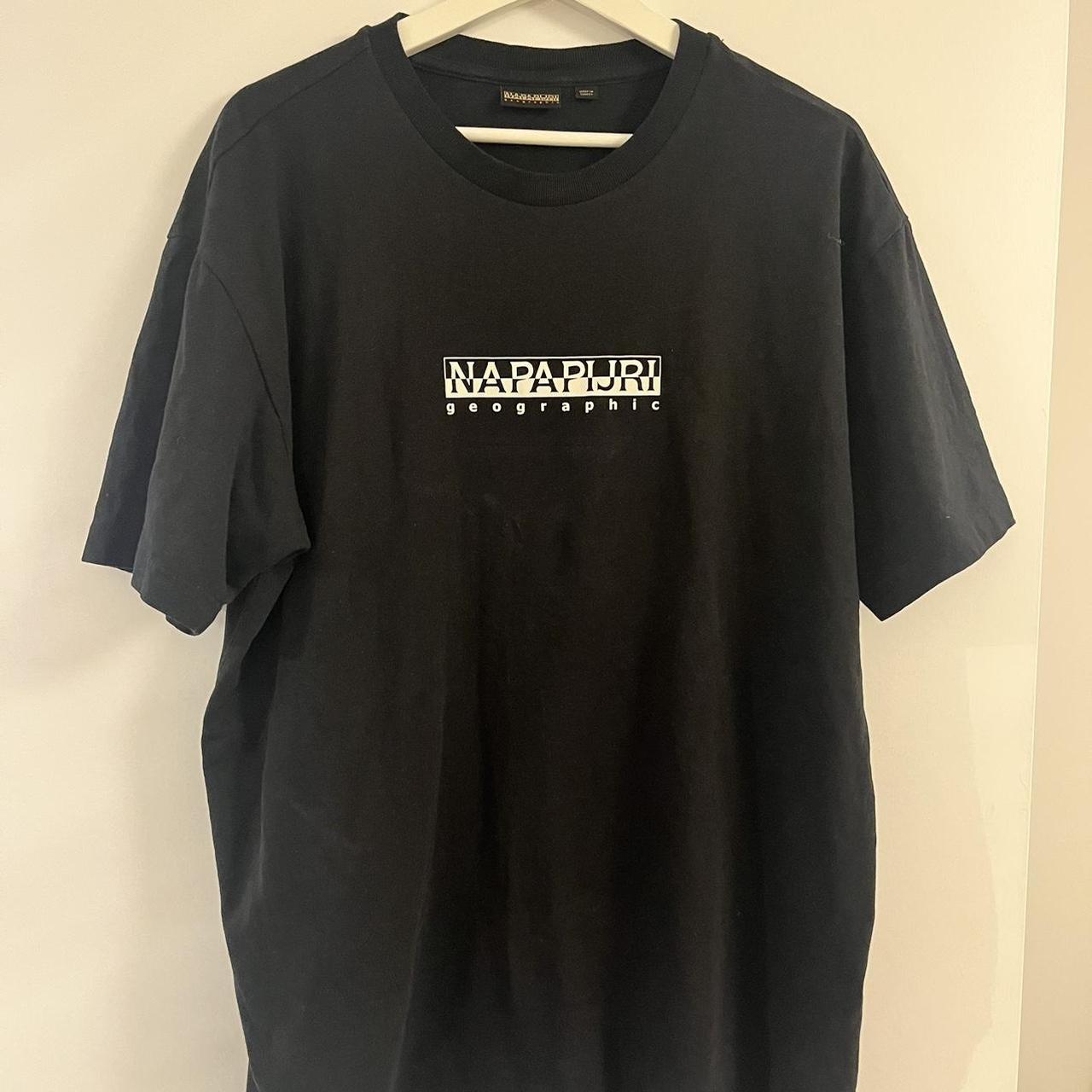 Napapijri T-shirt - men’s large - Depop