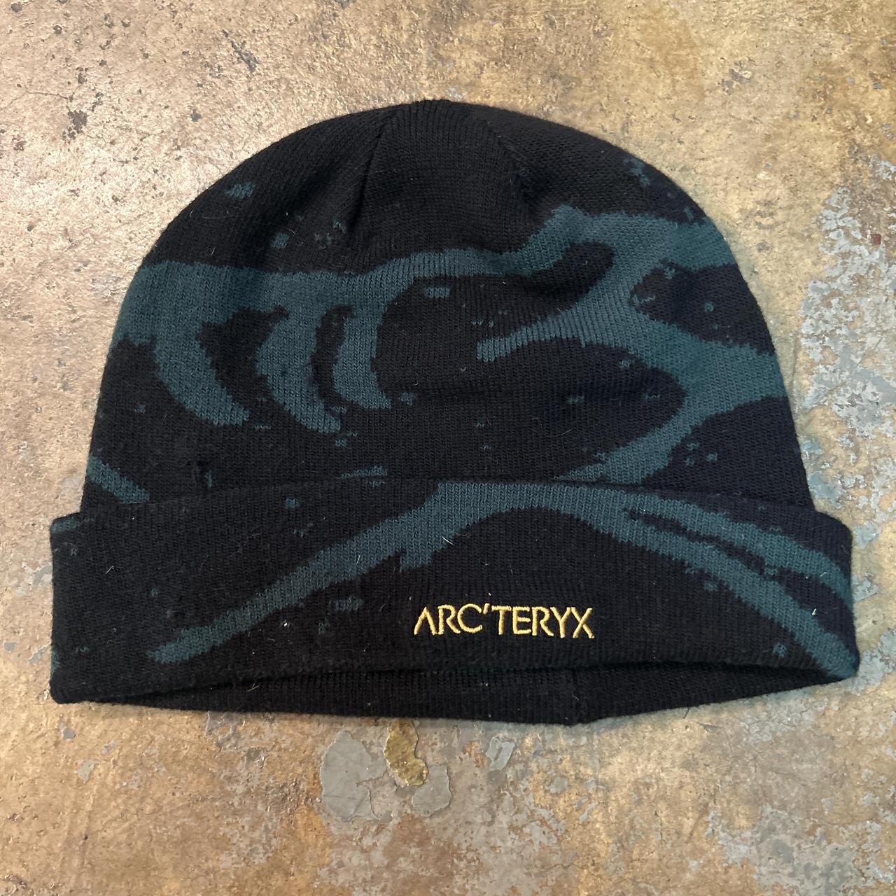 Arcteryx beanie - Depop