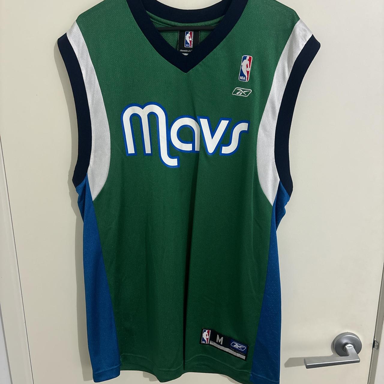 mavs throwback jersey