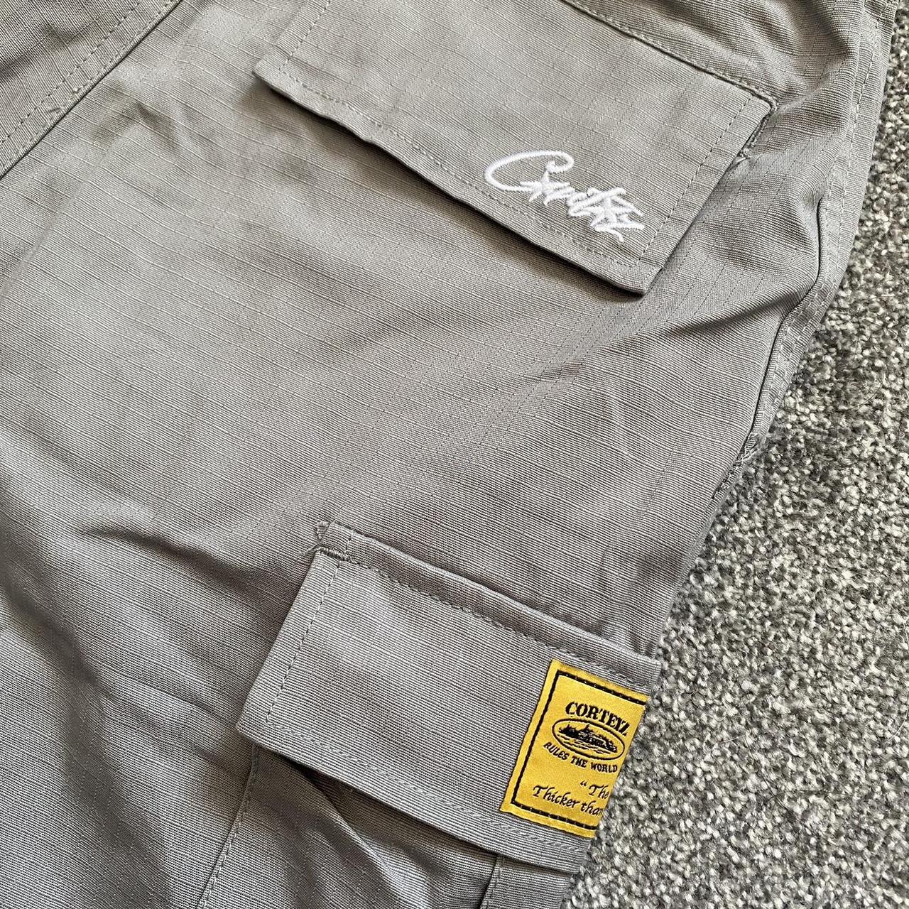 Corteiz Men's Grey and White Shorts | Depop