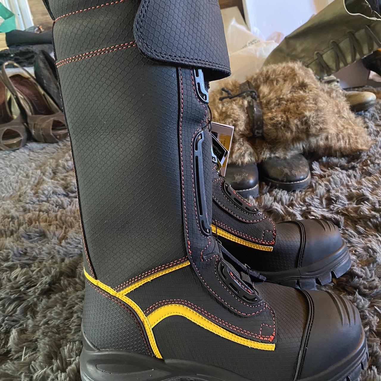 Blundstone UNISEX EXTREME SERIES 980 Water Proof Depop