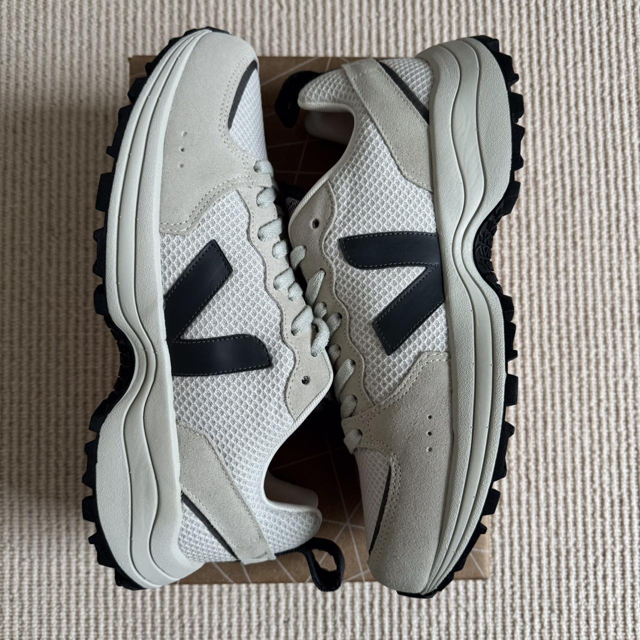 VEJA Veja Veja Venturi Sneakers Veja trainers | Depop