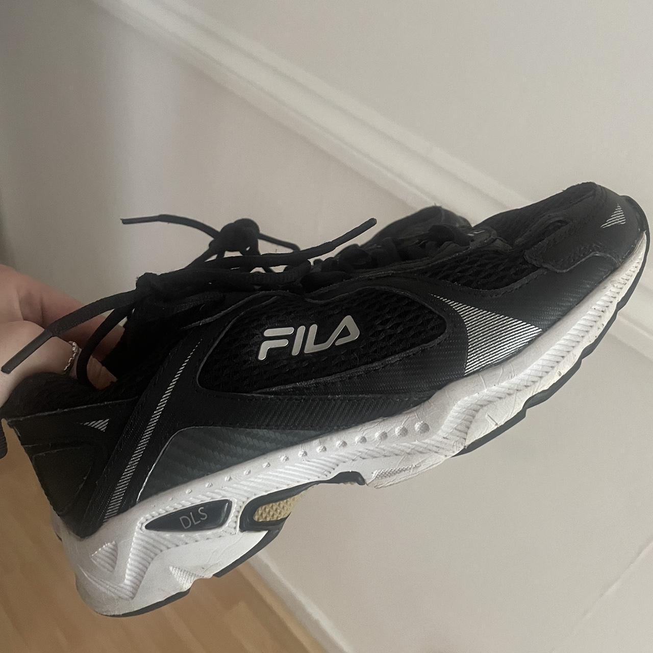 jd womens fila trainers