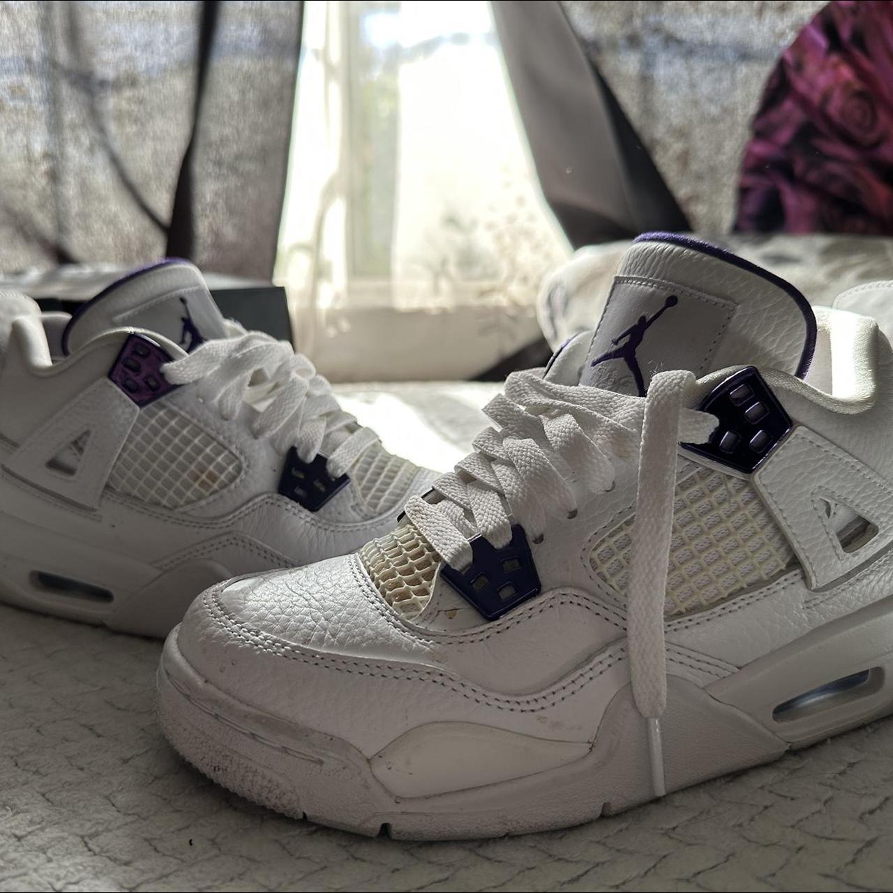 metallic 4s white