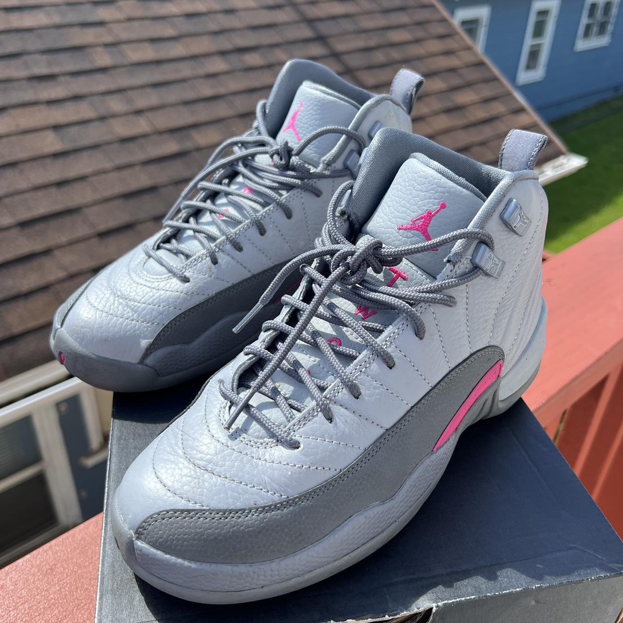 womens grey and pink jordans