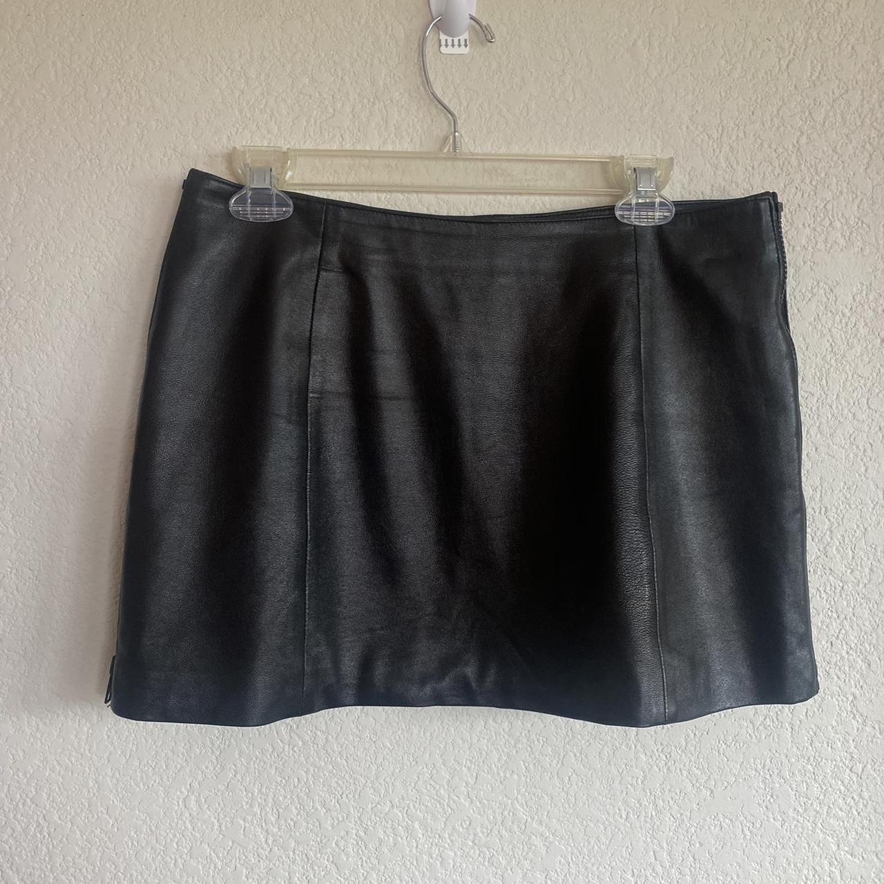 genuine leather mini skirt !!!!!! made in usa... - Depop