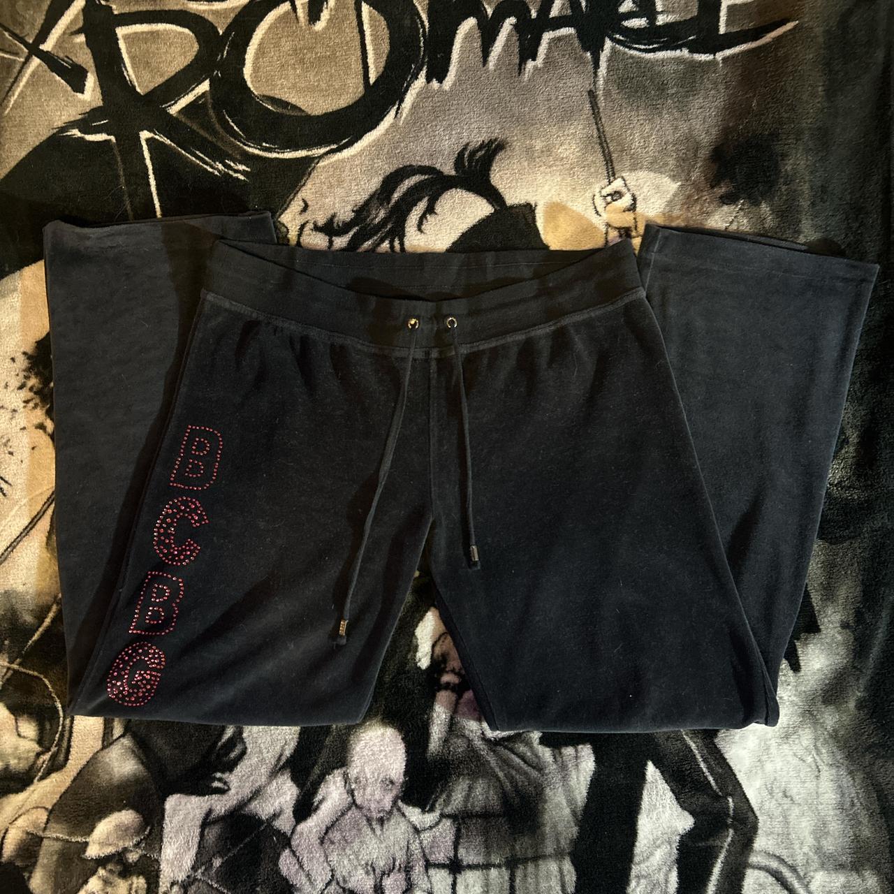 item listed by kahlaxoxoo