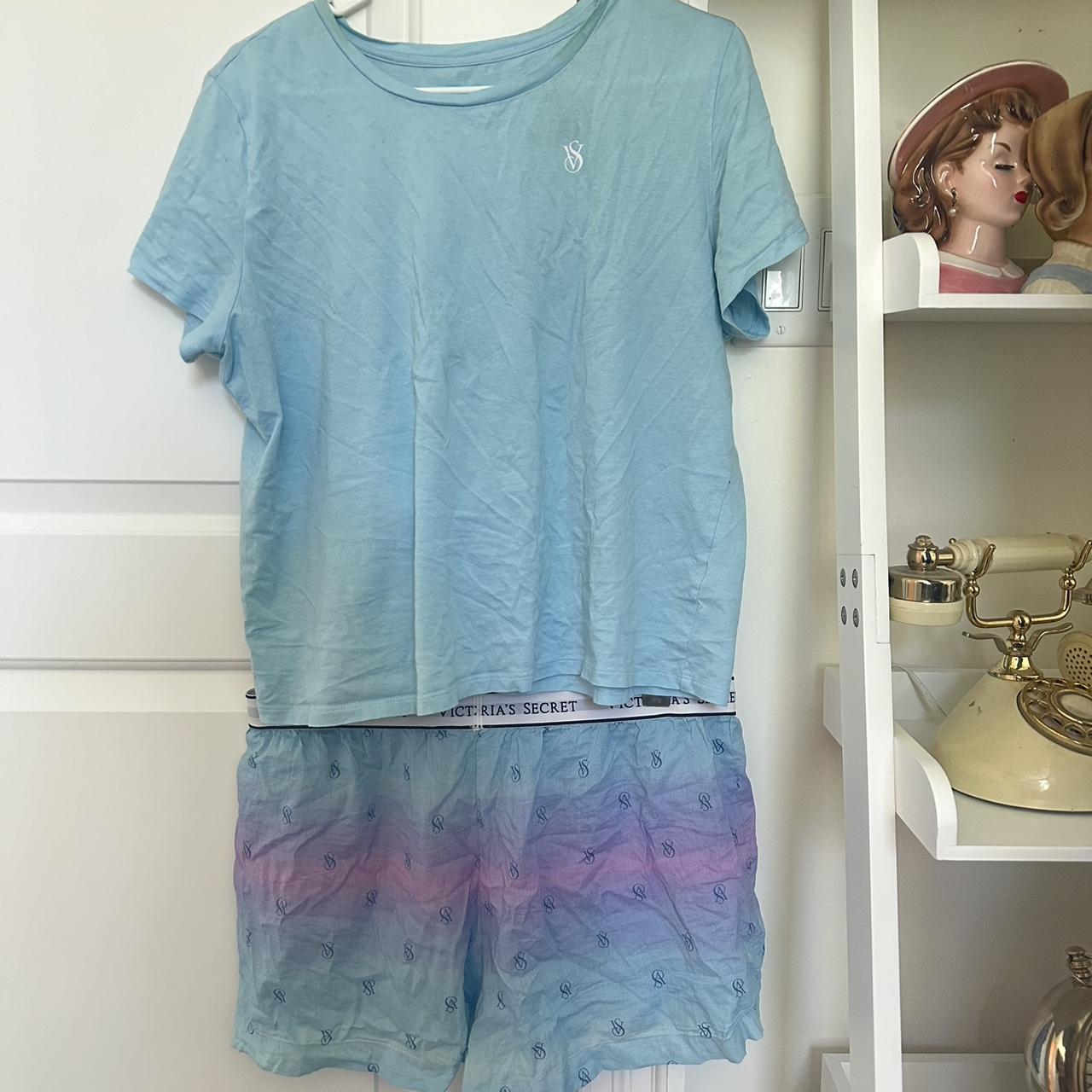 item listed by clairellla