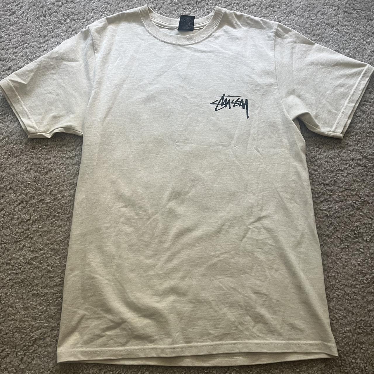 Stüssy Men's T-shirt | Depop