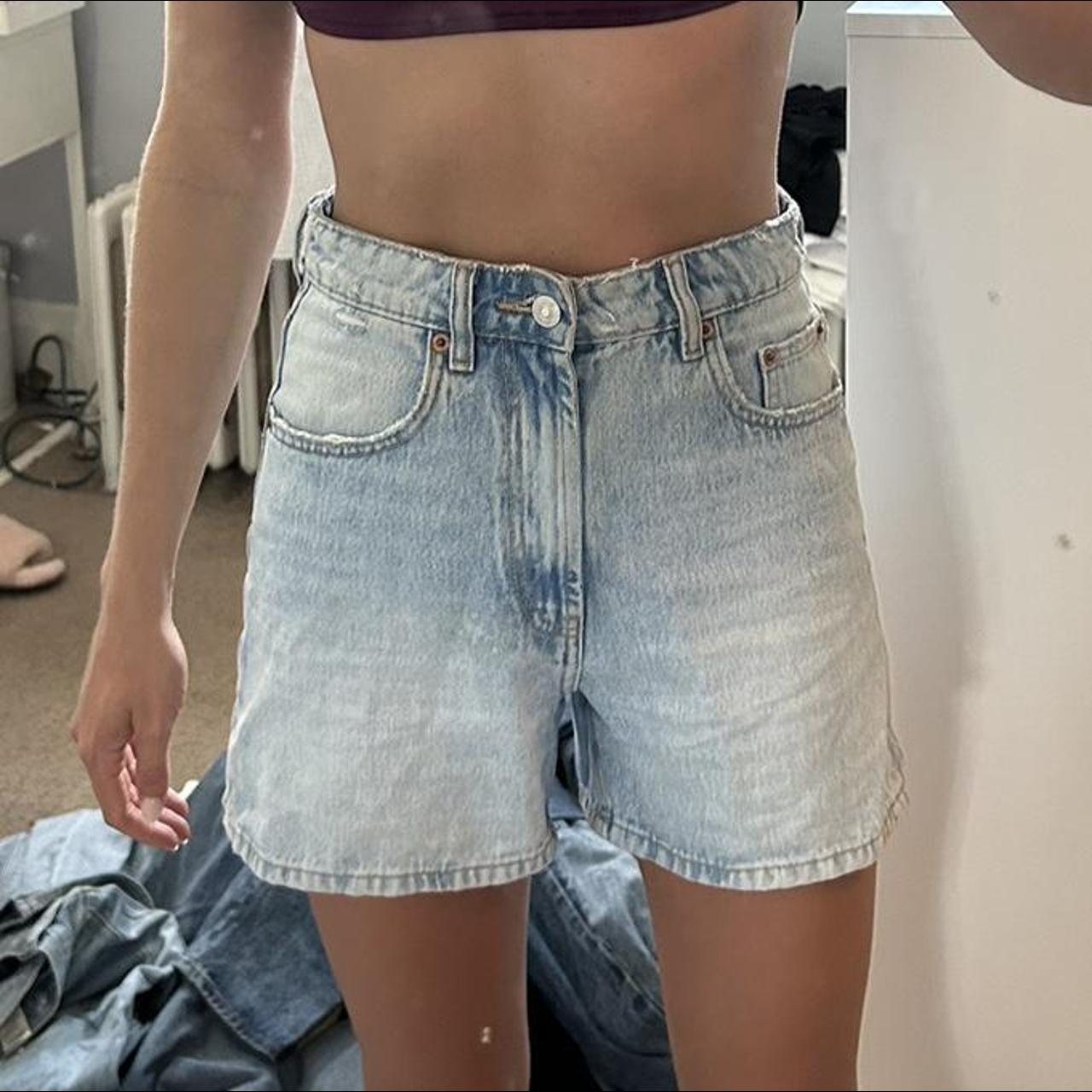 Zara Women's Shorts Depop