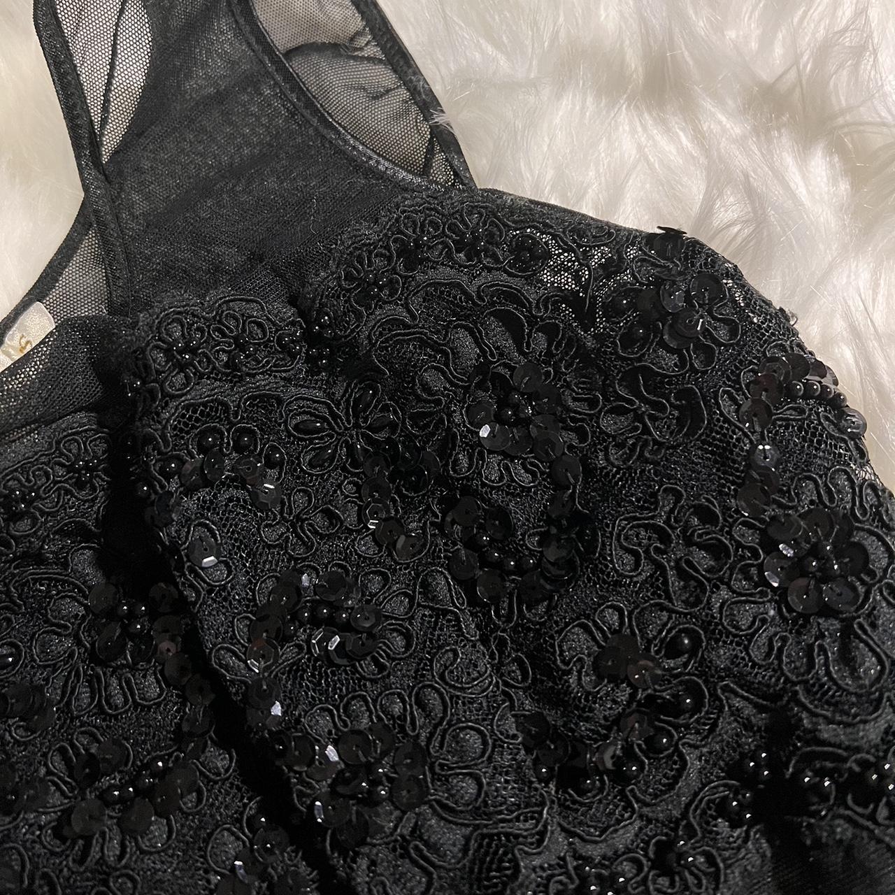 Amazing Victoria’s Secret Gold Label size Small... - Depop