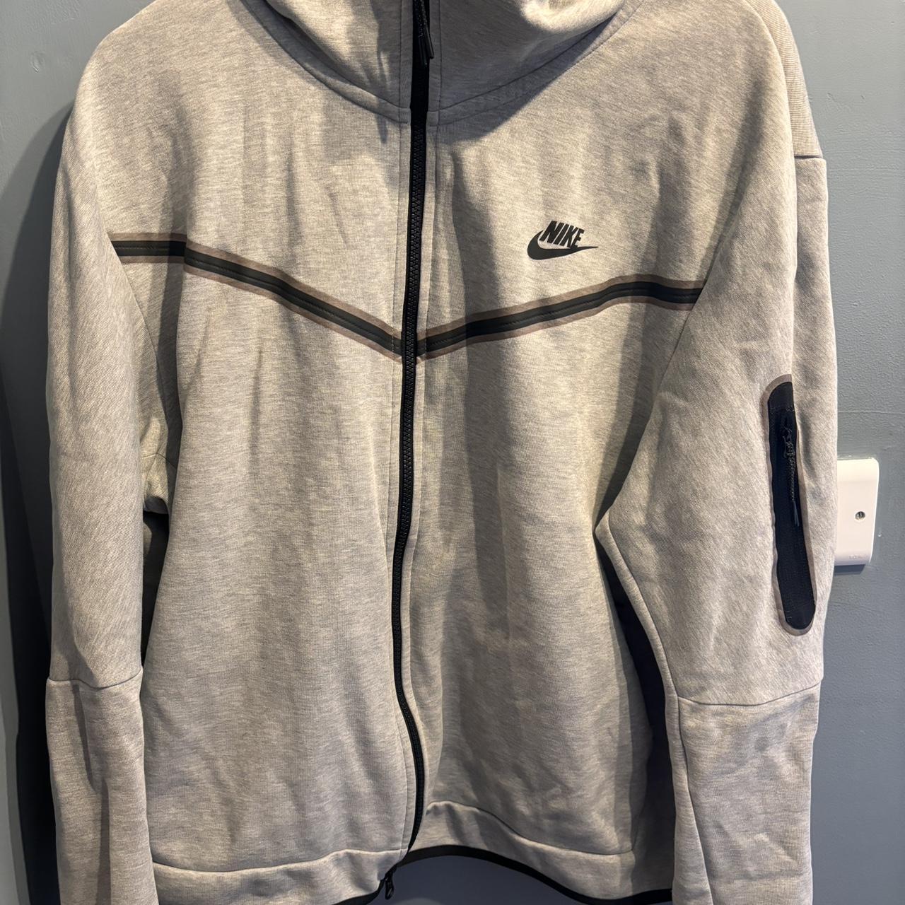 Grey Nike tech jacket XL but it’s better to L more a... - Depop