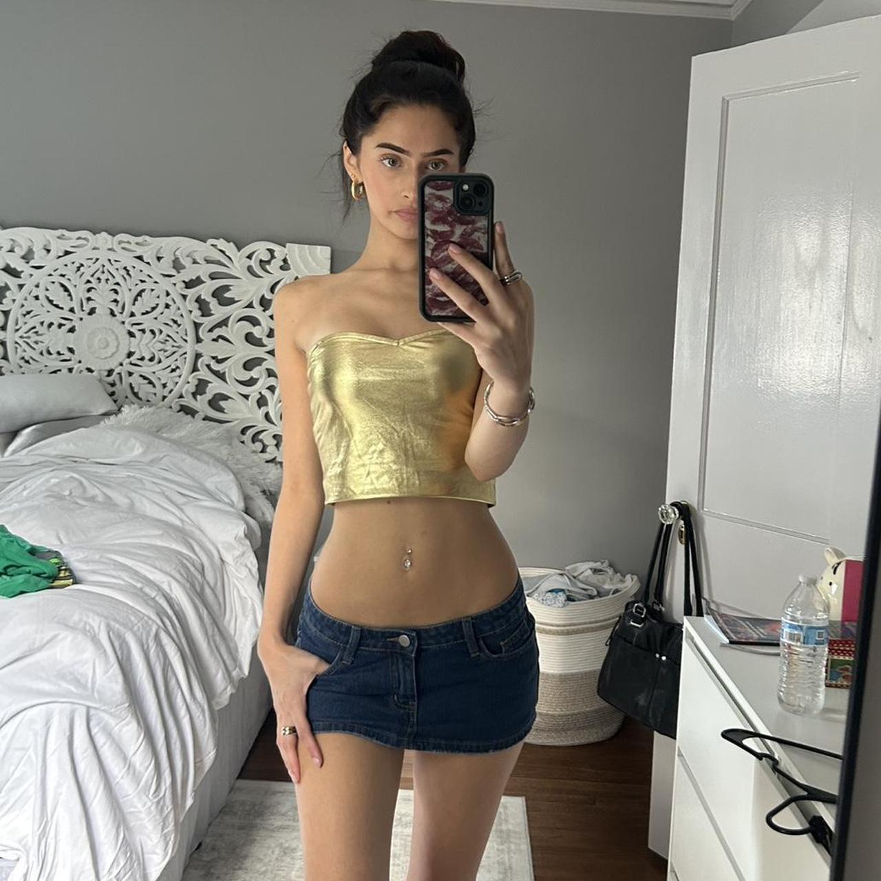 item listed by faithfuld0llyy