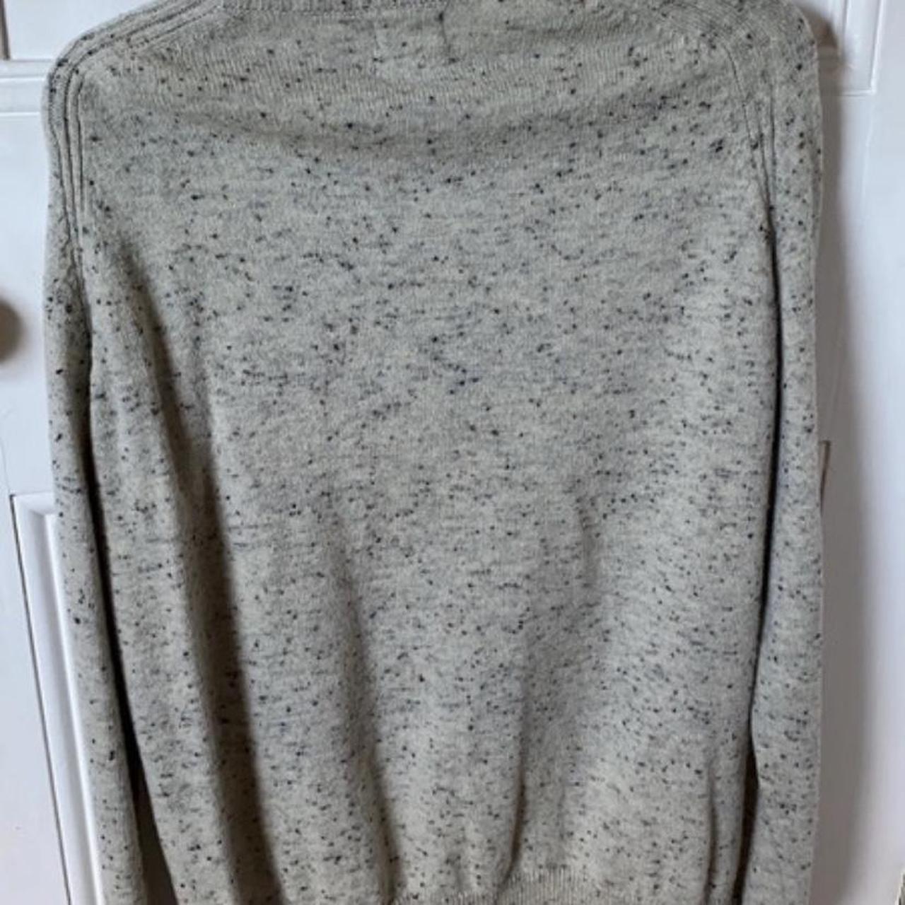 white flecked boston crew jumper lambs wool never... - Depop