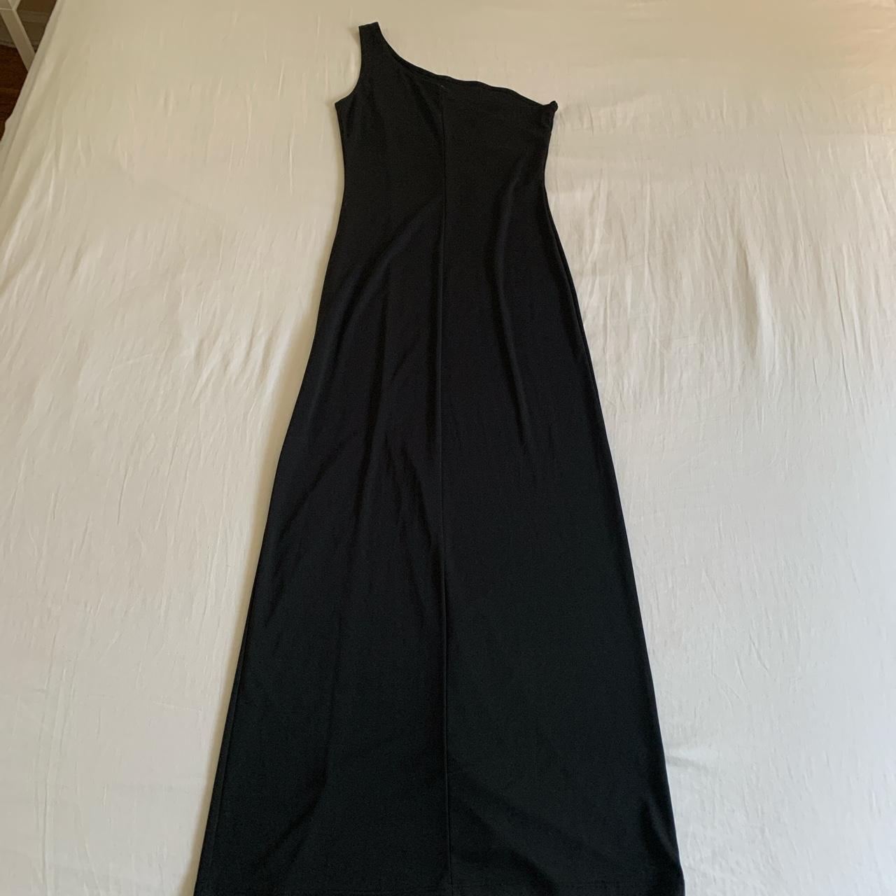 Beautiful Black one shoulder gown minimal and modern... - Depop