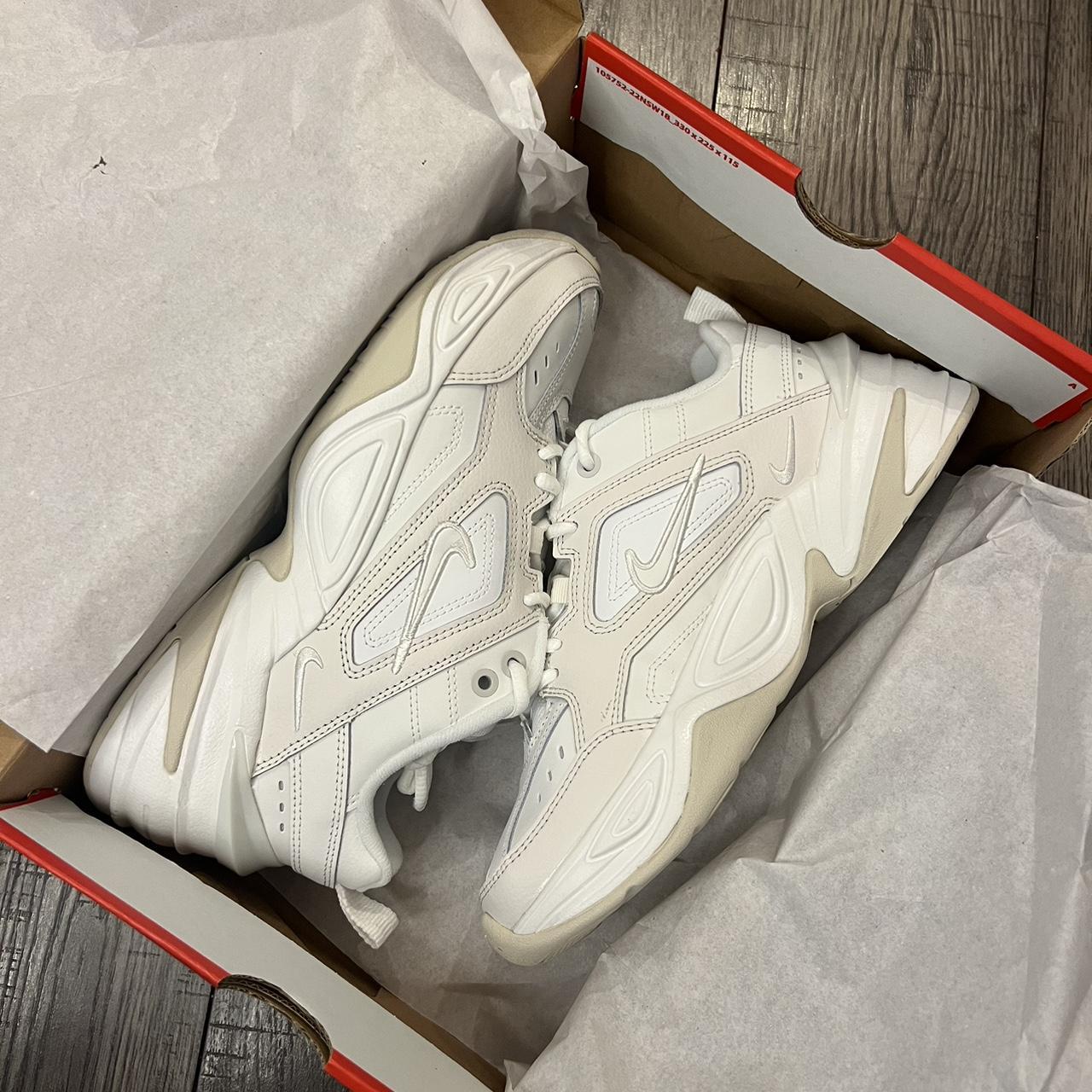 m2k phantom summit white