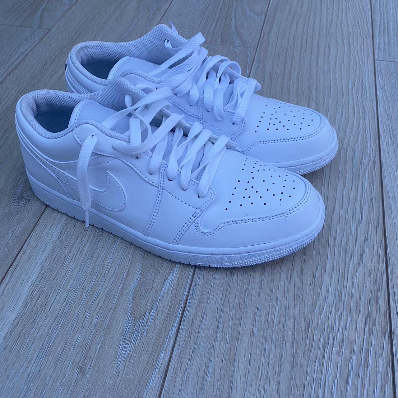 mens white nike jordans