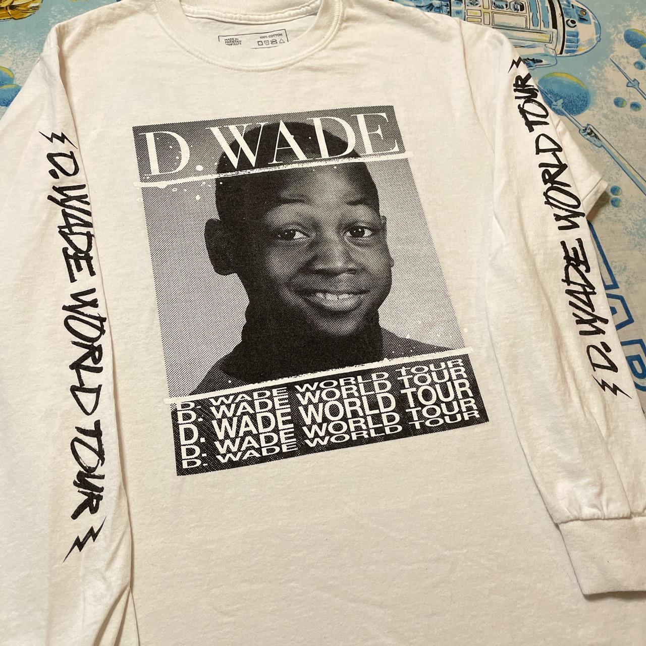 D wade store world tour shirt