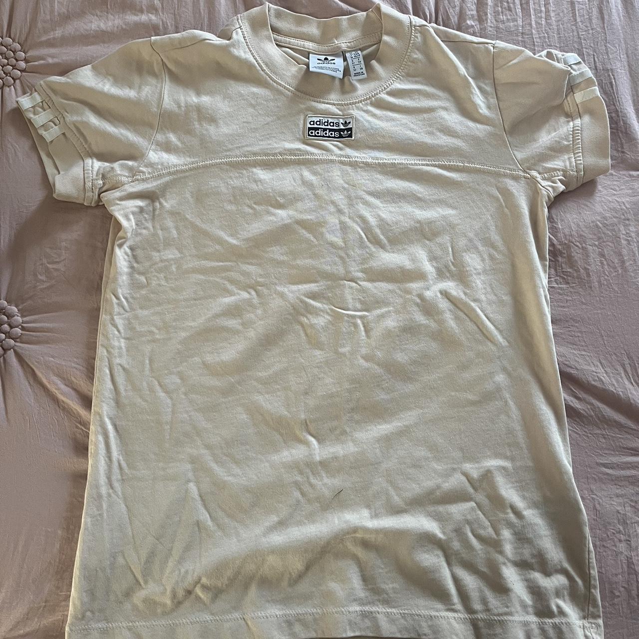 Adidas Women S T Shirt Depop