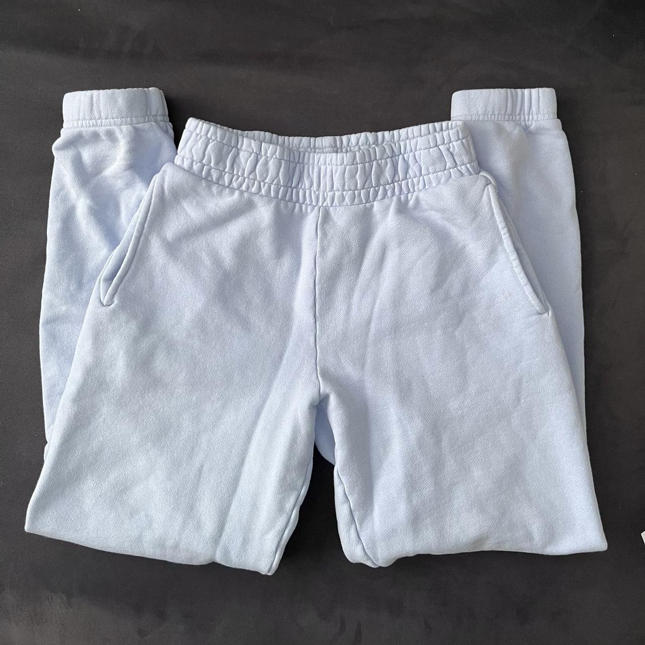 Small, baby blue aritzia lounge pants. Never worn - Depop