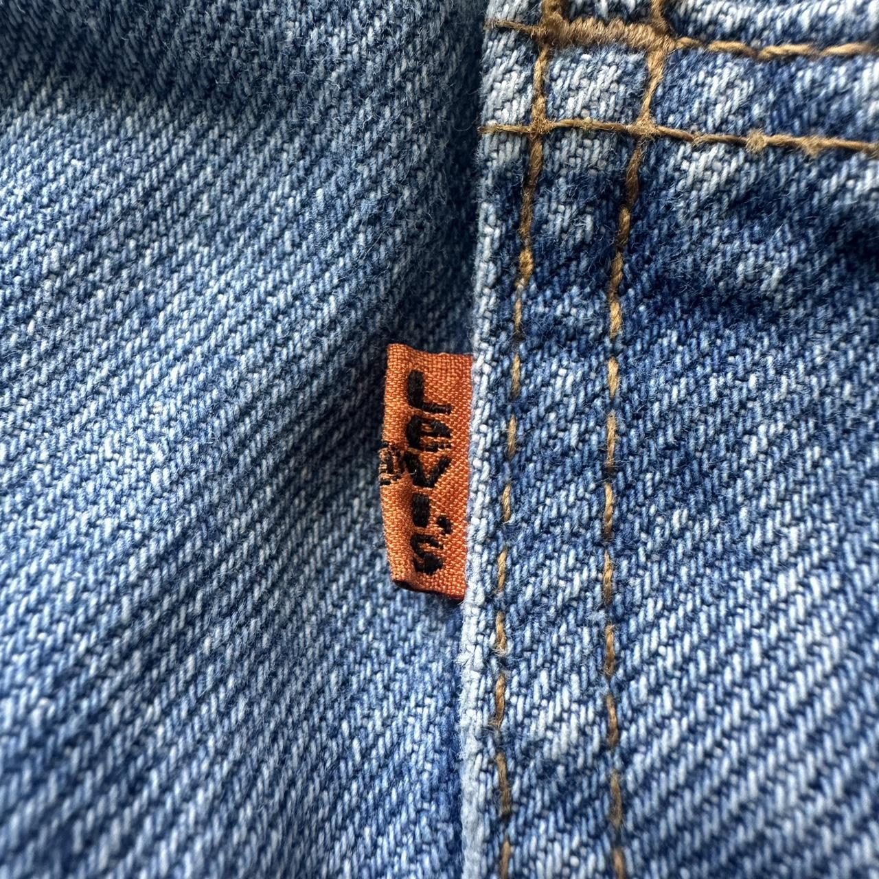 item listed by oaksthrifts