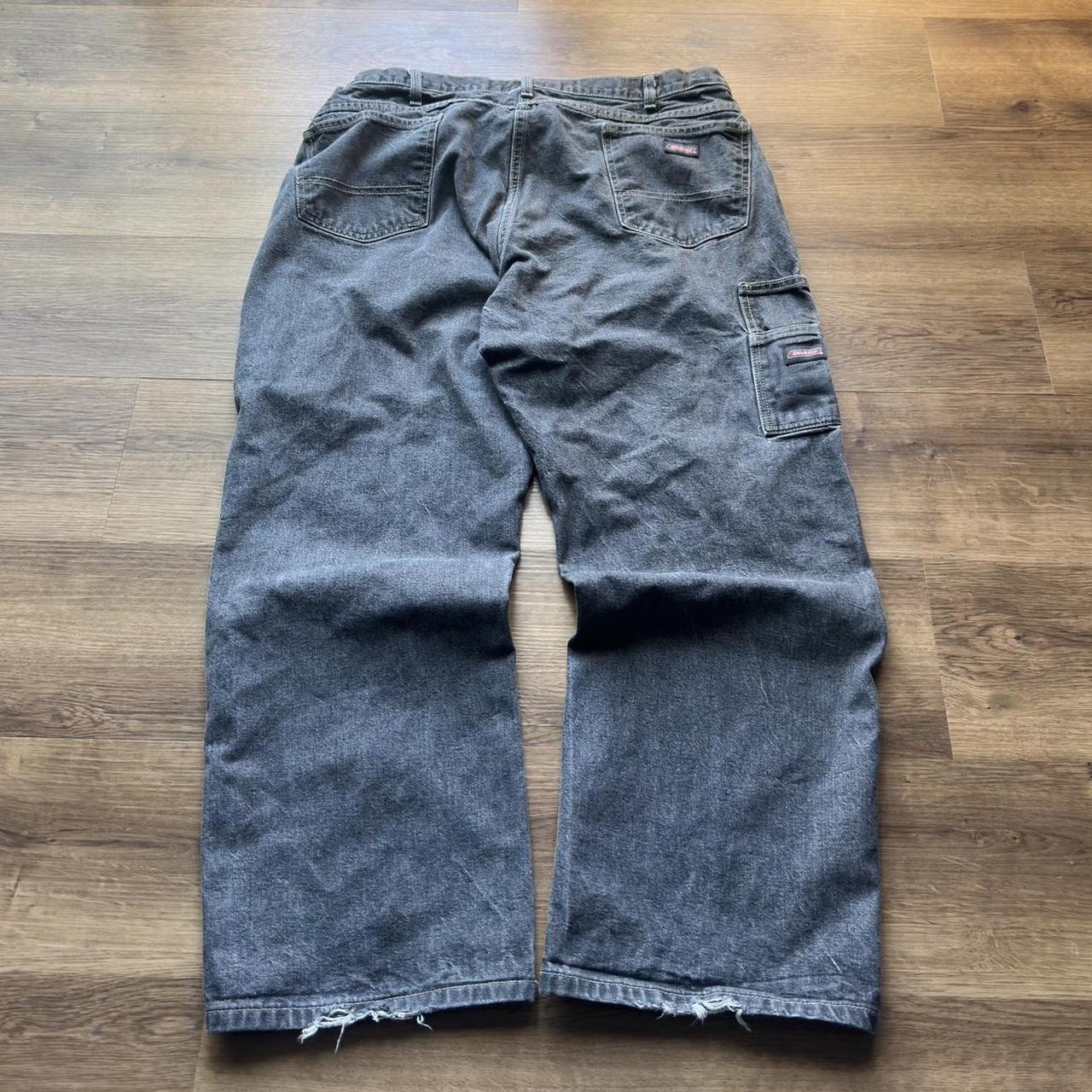 item listed by oaksthrifts
