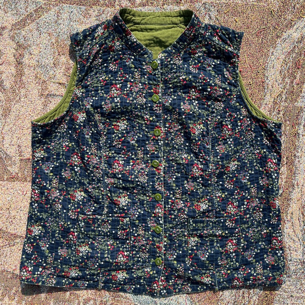 MEDI REVERSIBLE VINTAGE FLOWER KNIT VEST