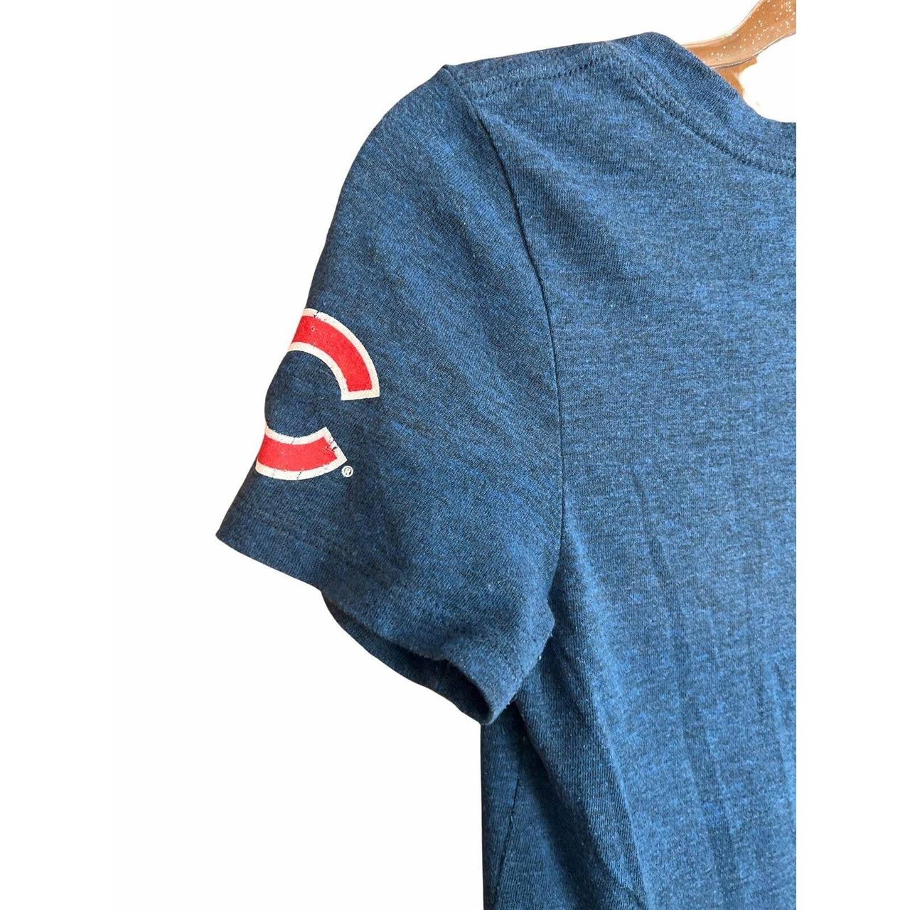 Chicago Cubs T-Shirt Women's Size Large L Short - Depop