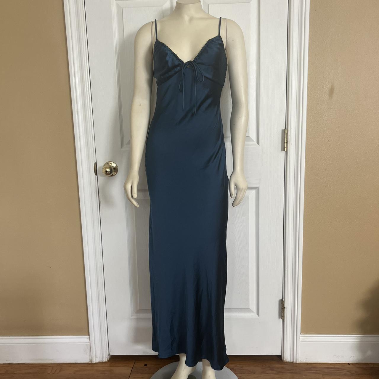 Lace Maxi Dress Corset Dress Pretty Little Thing NWOT Size M LULUS