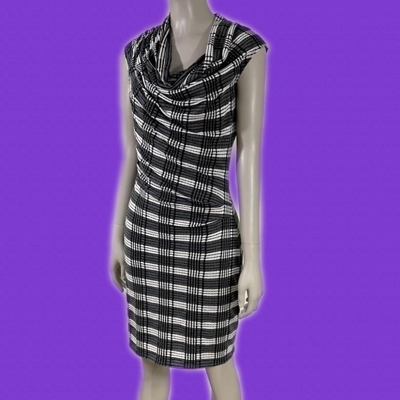 Max studio 2024 plaid dress