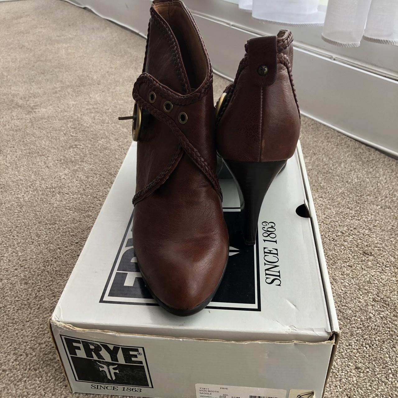 frye vicky leather booties