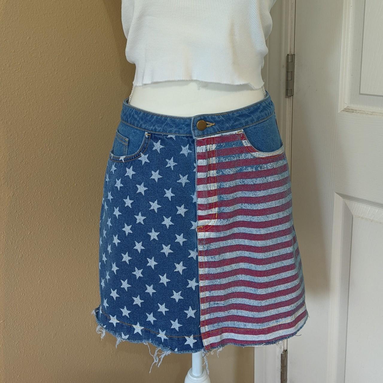 🦋 FREE SHIPPING! 🦋 American apparel made in Depop