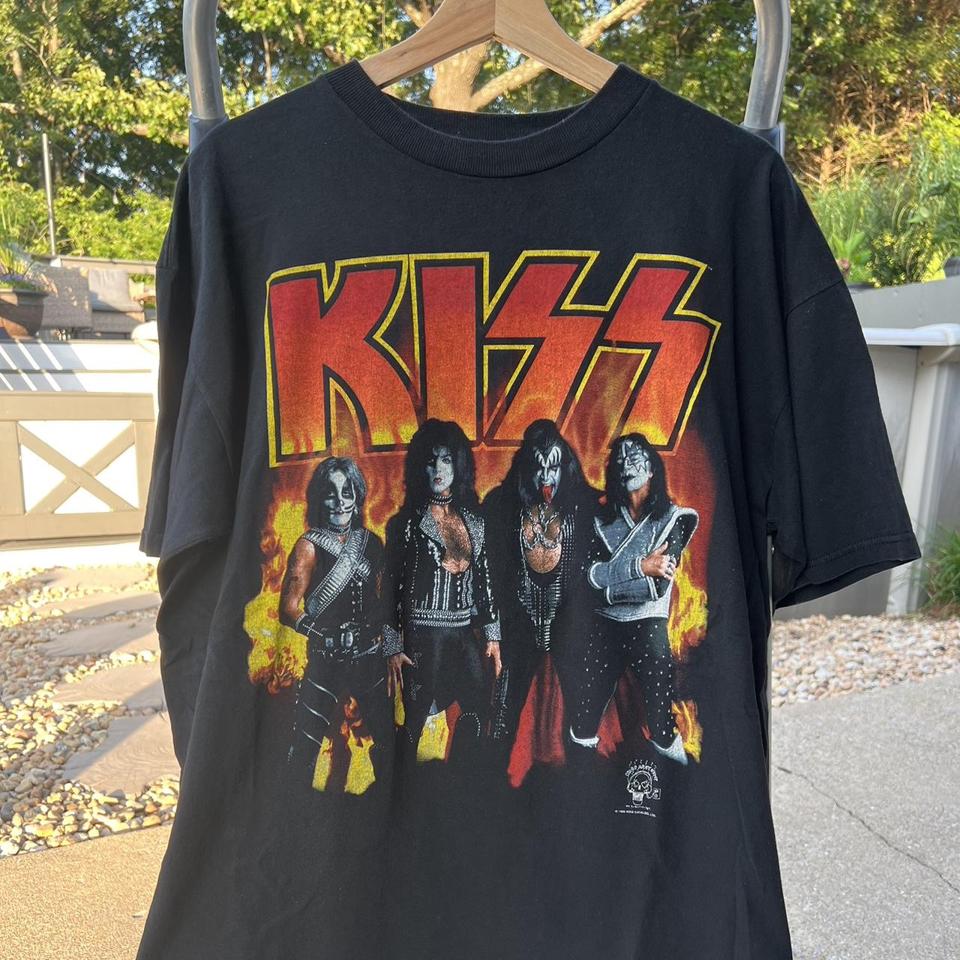 Vintage 1996 Kiss 'Alive Worldwide' tour tee,... - Depop