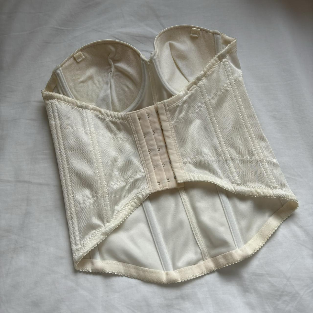 Vintage coquette satin corset shapewear Flattering - Depop