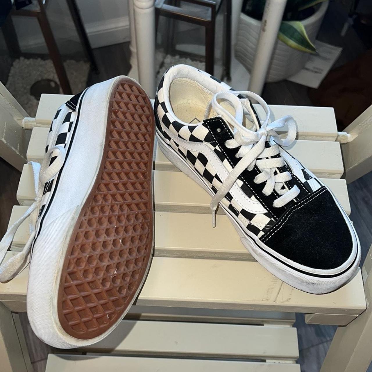 VANS CHECKERBOARD OLD SKOOL STACKFORM SHOE SIZE 6... - Depop