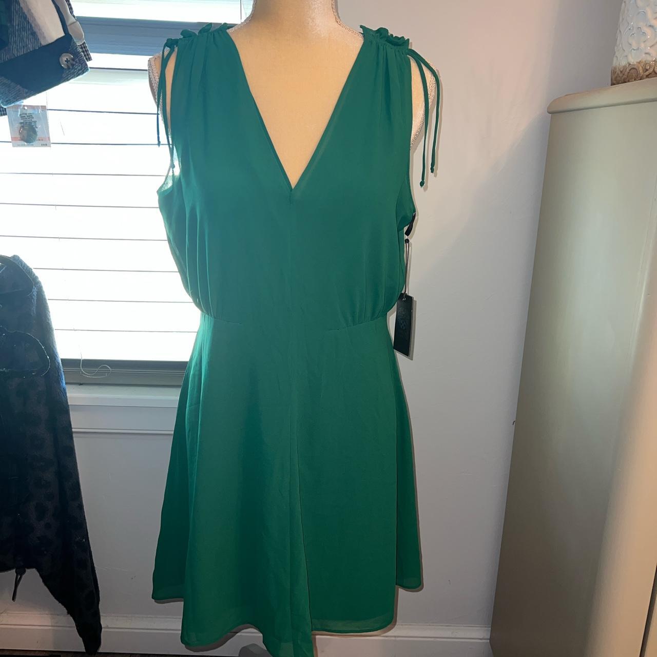 Vince camuto emerald outlet green dress