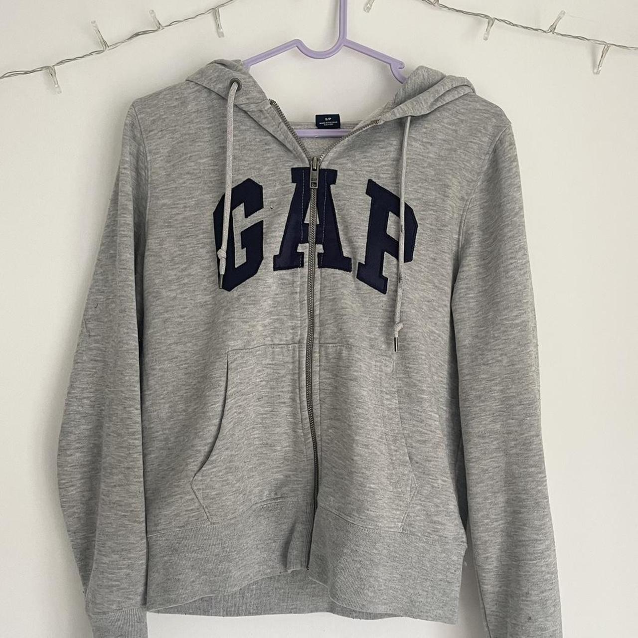 Gap Women's Grey Hoodie Depop