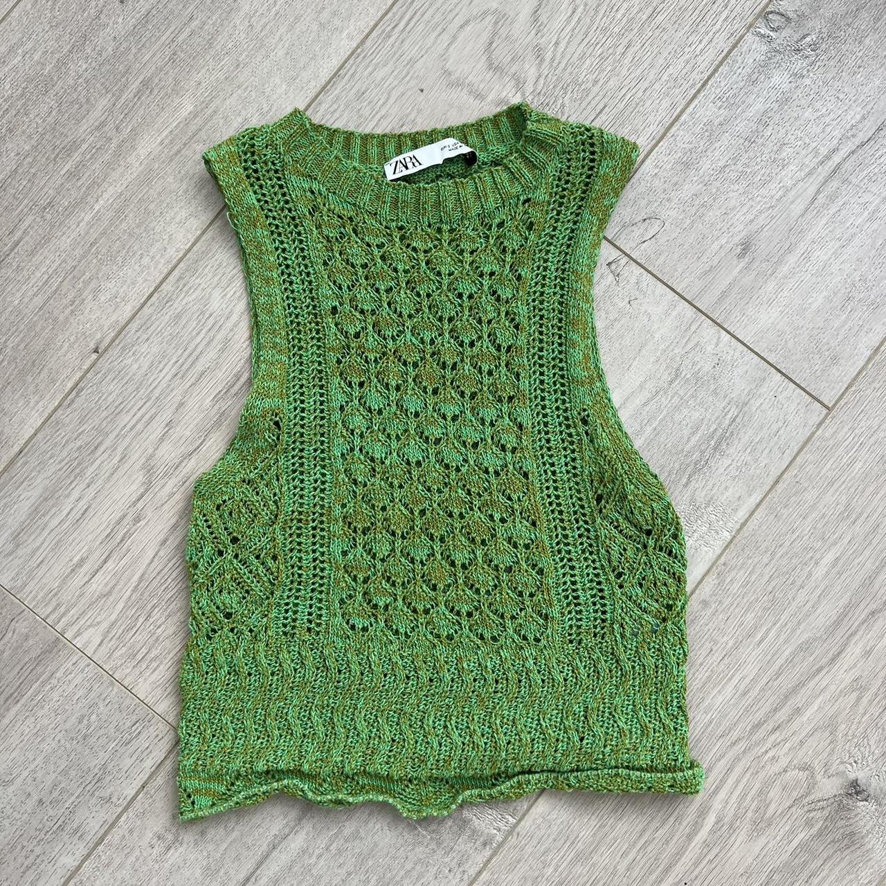 cute green knit crochet top! stretchy and... - Depop