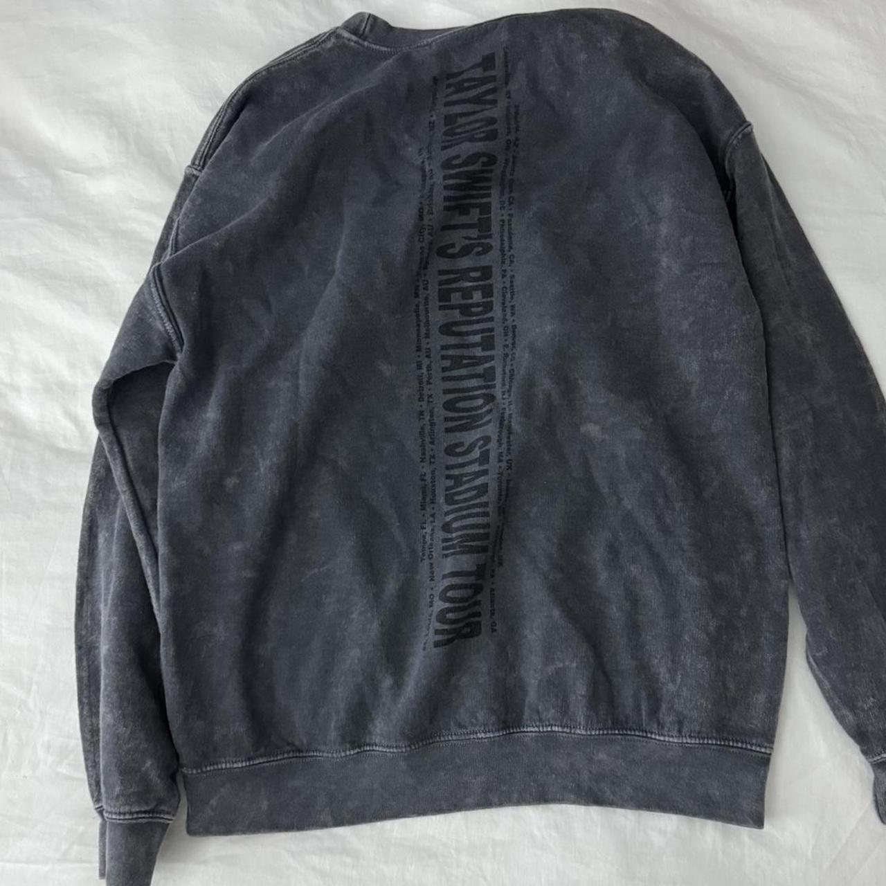 Taylor Swift Stonewashed Reputation Stadium Tour Pullover deals Sweatshirt