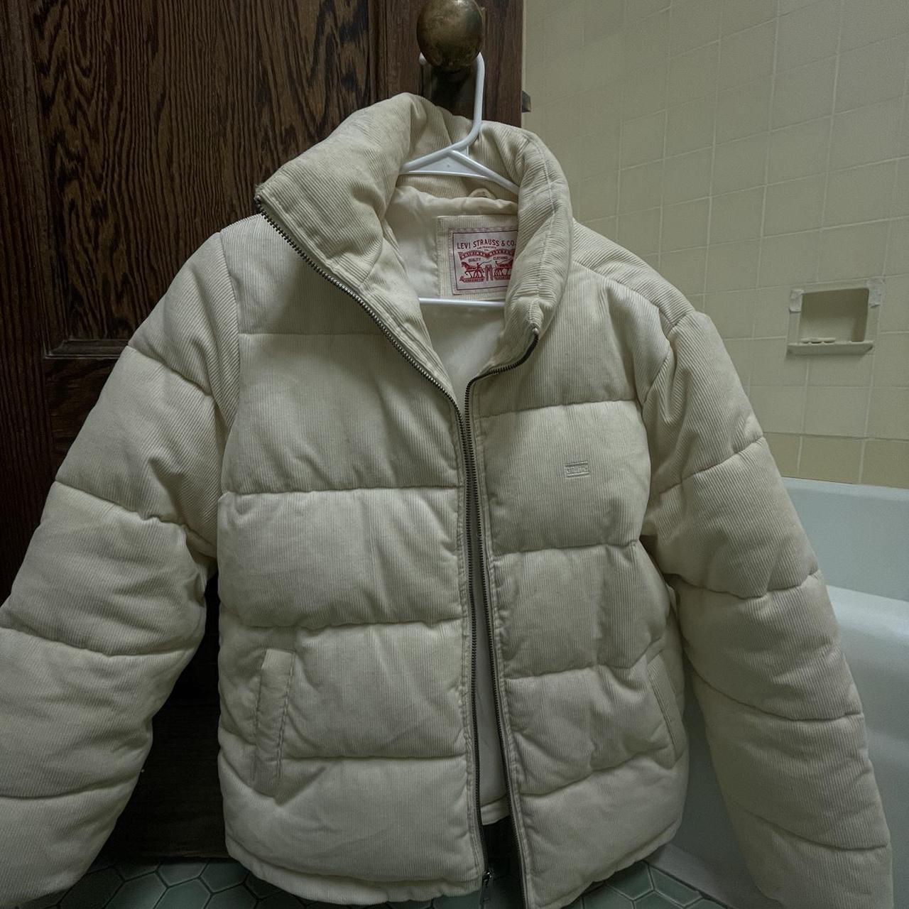 Levi 2025 winter coat