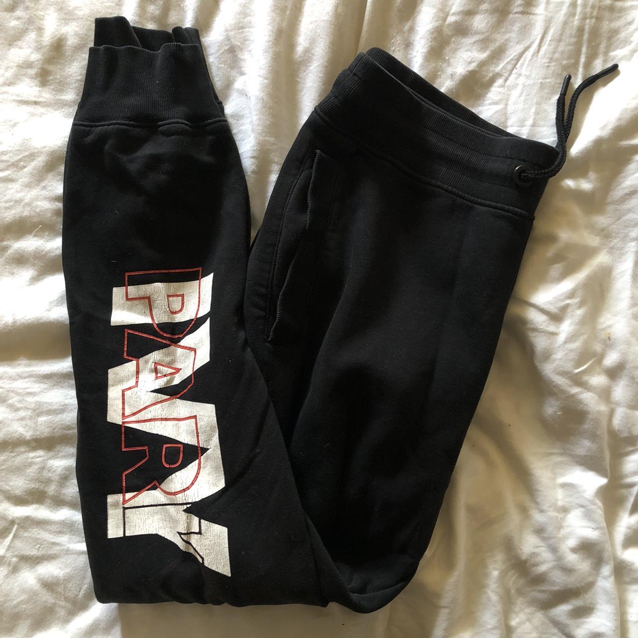 Ivy park best sale black joggers